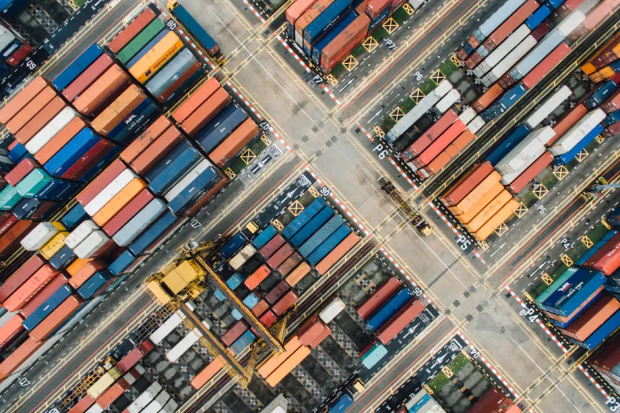 The Istanbul–Dubai Gold Corridor: How Secure Logistics Works